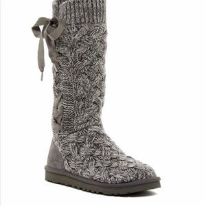 UGG Mahala Knit Ribbon Lined Boot lace up Size 9 Gray